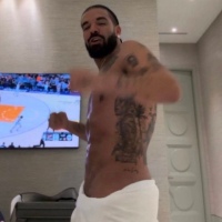 ALLEGED #Drake D*ck video LEAKS! [NSFW]